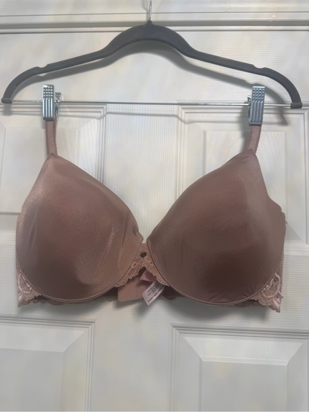 Victoria’s Secret Everyday Smooth Molded Bra — Rose Taupe, 38DD